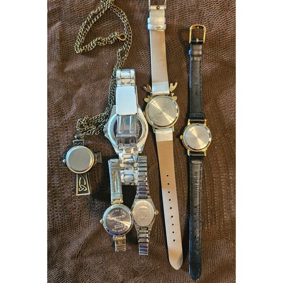 10 WATCHES Bundle Lot Women's As Is DIY Craft Project Pittsburgh Steelers Celtic - Picture 8 of 10